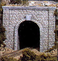 785-1253  -  Sngl-Tunnel Portal Ct Stn - HO Scale