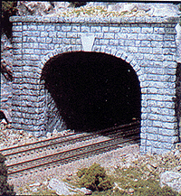 785-1257  -  Dbl Tunnel Portal Cut Stn - HO Scale