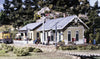 243-40500  -  Coal Rvr Pass/Frght Depot - HO Scale