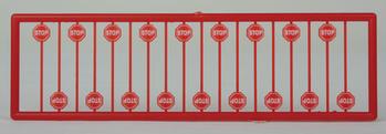 293-8247  -  Modern Stop Sign Red 15/ - HO Scale