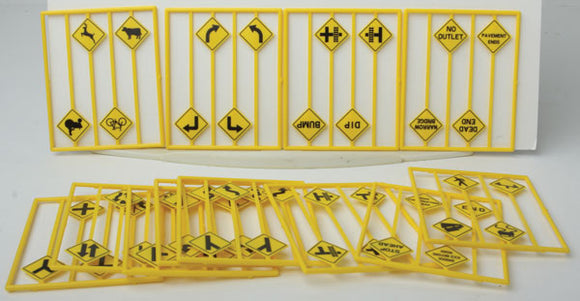 293-2078  -  Assored Warning Signs 48/ - O Scale