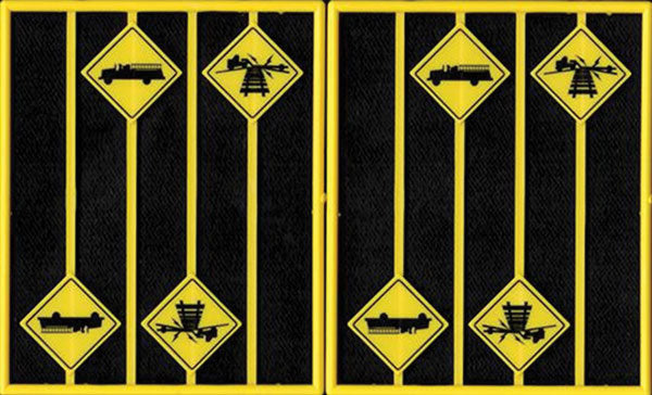 293-2084  -  Warning Signs Firehse 8/ - O Scale