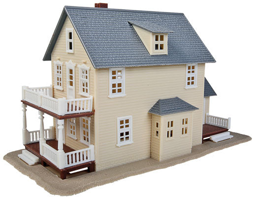 931-901  -  Two-Story House Kit - HO Scale