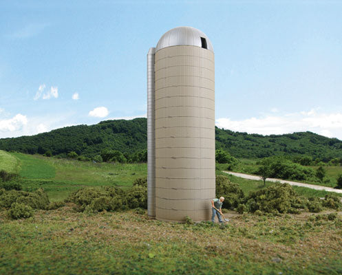 933-3332  -  Rural Concrete-Style Silo - HO Scale