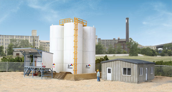 933-4038  -  Truck Oil Loading Station - HO Scale