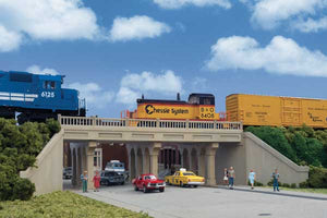 933-4560  -  Urban Overpass Concrete - HO Scale