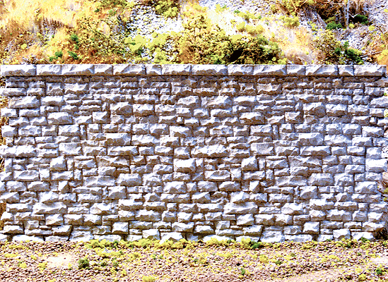 214-8302  -  Retaining Wall Rndm Med