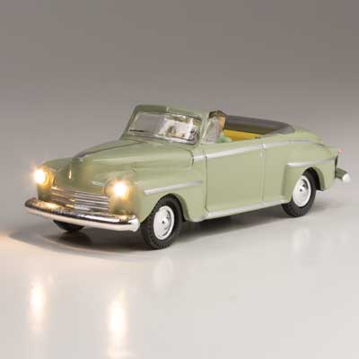 785-5594  -  Cool Convertible - HO Scale