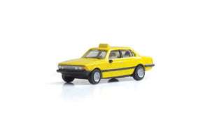 785-5365  -  Modern Era Taxi - HO Scale