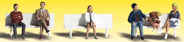 785-2134  -  Bus Stop People 6/ - N Scale
