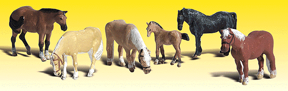 785-2141  -  Farm Horses 6/ - N Scale