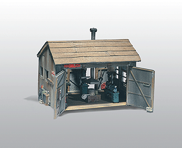 785-240  -  Tucker Bros machine shop - HO Scale