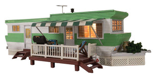 785-4950  -  B&R Grill&Chill w/Lts - N Scale