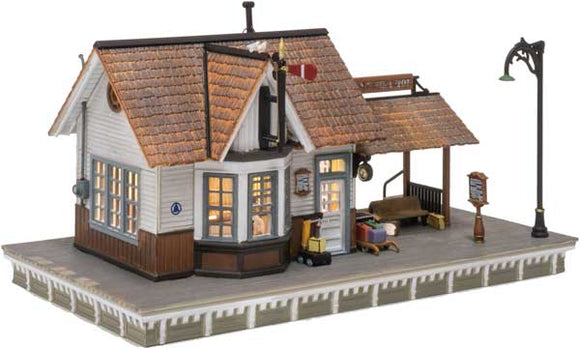 785-5052  -  B&R The Depot Lighted - HO Scale