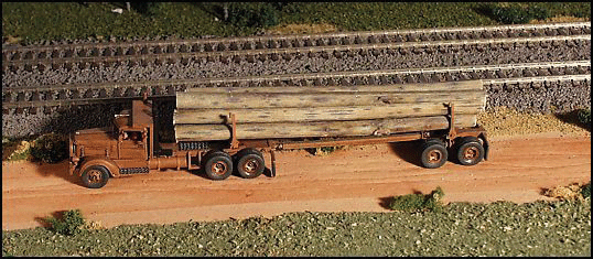284-56008  -  1941 344 Log Truck & Trlr - N Scale