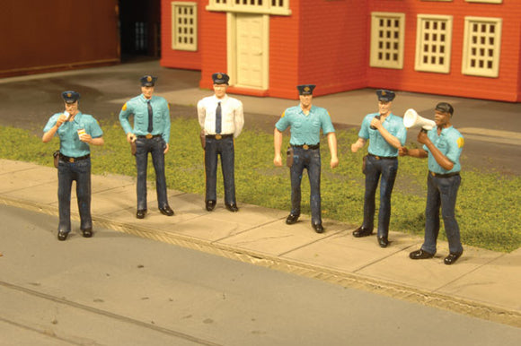 160-33104  -  Police Squad 6/ - HO Scale