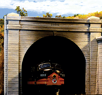 214-9730  -  Dbl concrete tnl prtl 2/ - N Scale