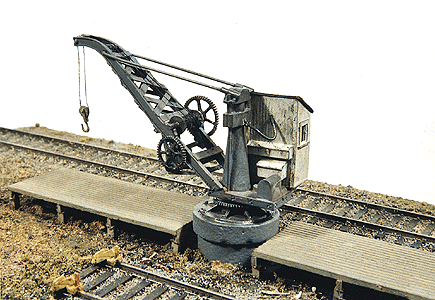 361-391  -  Indus Pillar Crane & Dock - HO Scale