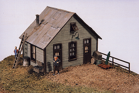 361-451  -  East Junction Yard Office - HO Scale