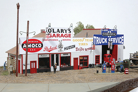 361-481  -  O'Lary's Garage Kit - HO Scale