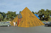 160-35208  -  Tut Hut Souvenirs - HO Scale