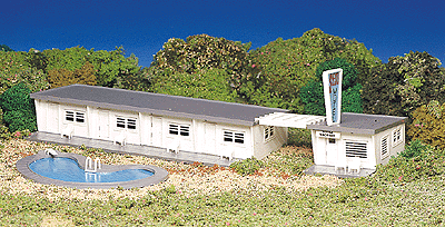 160-45214  -  Motel w/Swimming Pool Kit - HO Scale