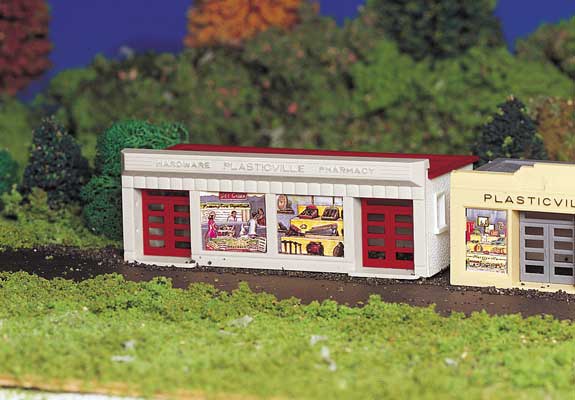 160-45147  -  Hardware Store white/red - HO Scale