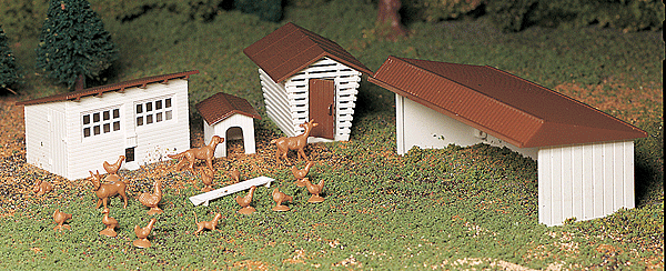 160-45604  -  Farm Out-Buildings Kit 3/ - O Scale
