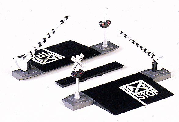160-46720  -  Dual X-ing w/Non-Op Gates - N Scale