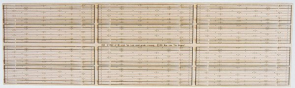 184-118  -  Wd Grade Xing 2-Lane 12/ - HO Scale
