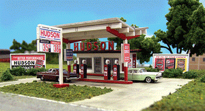 184-2002  -  Hudson Oil Gas Station - HO Scale