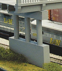 628-100  -  Highway Pier C.1930s/40s - HO Scale
