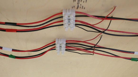 502-25032  -  Elctrlmncnt wire kit red
