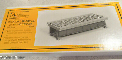 255-75508  -  30' Deck gird w/ballast - HO Scale
