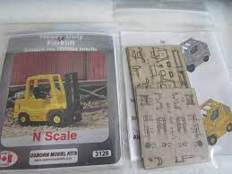 OMK-3128  -  Forklift - N Scale