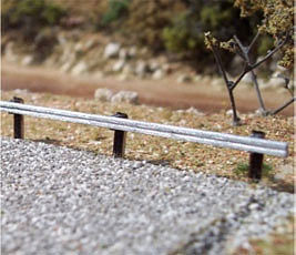 OMK-1008  -  Guard Rails 6 sections - HO Scale